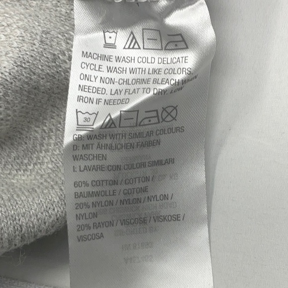 NWOT Issac Mizrahi gray animal print pencil skirt, size XL - Picture 3 of 6